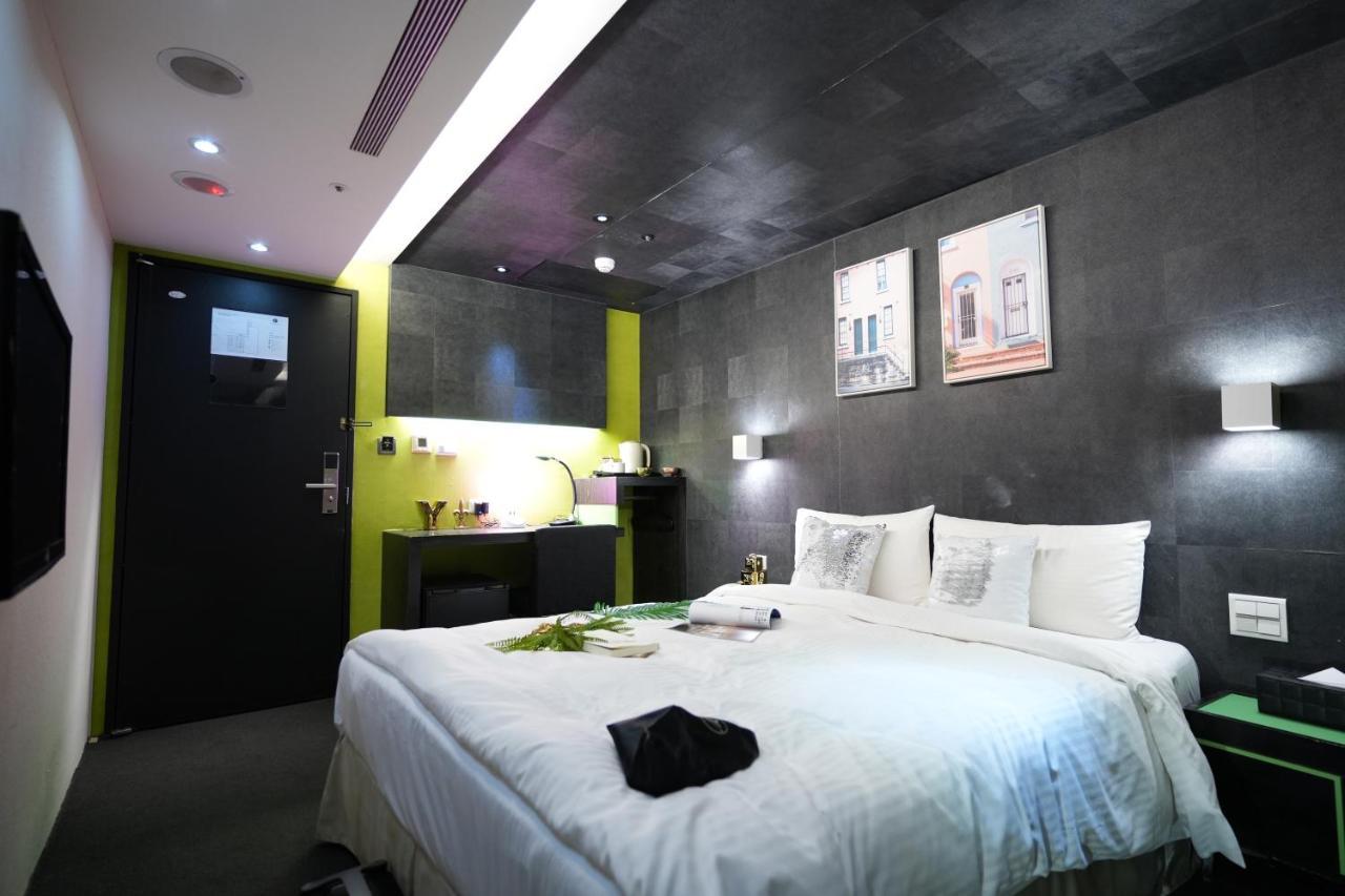 Myhotels 14 The Top One Taipéi Exterior foto
